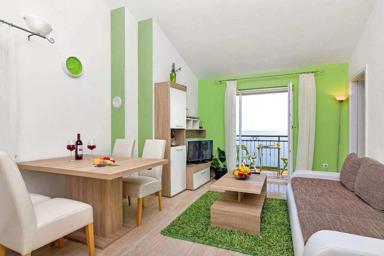 Holiday Home Colla Tučepi エクステリア 写真