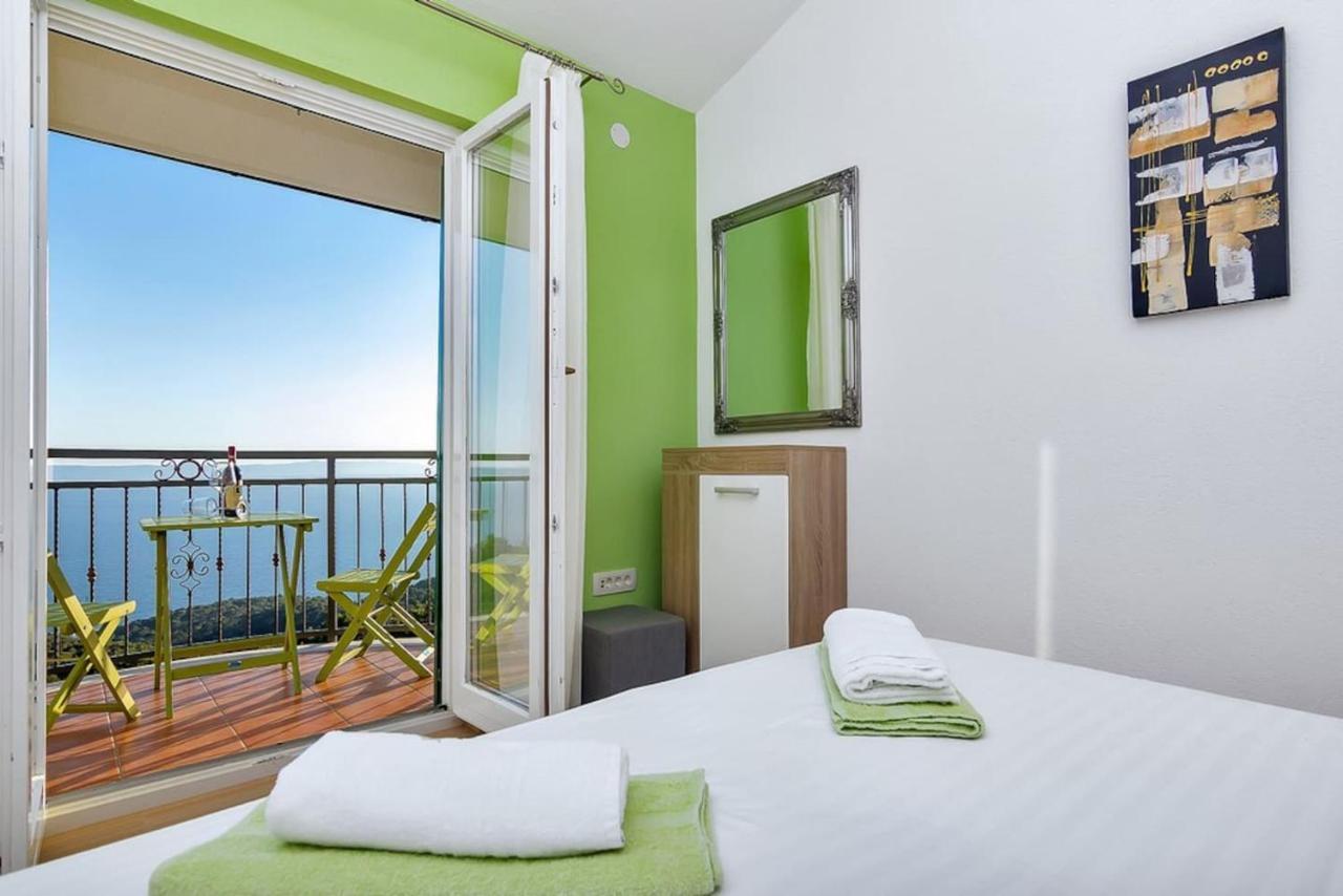 Holiday Home Colla Tučepi エクステリア 写真
